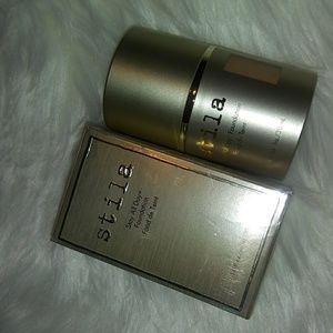 Stila Stay All Day Foundation
